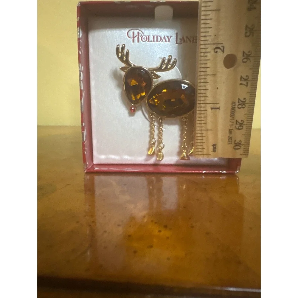 Macys Holiday Lane Rudolph Red Nose Reindeer Brooch Gold Tone Amber Crystal Pin